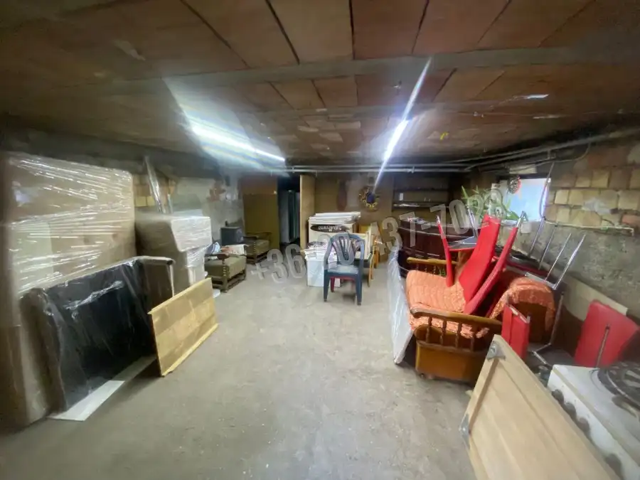 eladó családi ház, Páty