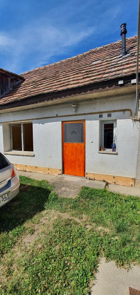 eladó házrész, Budakeszi